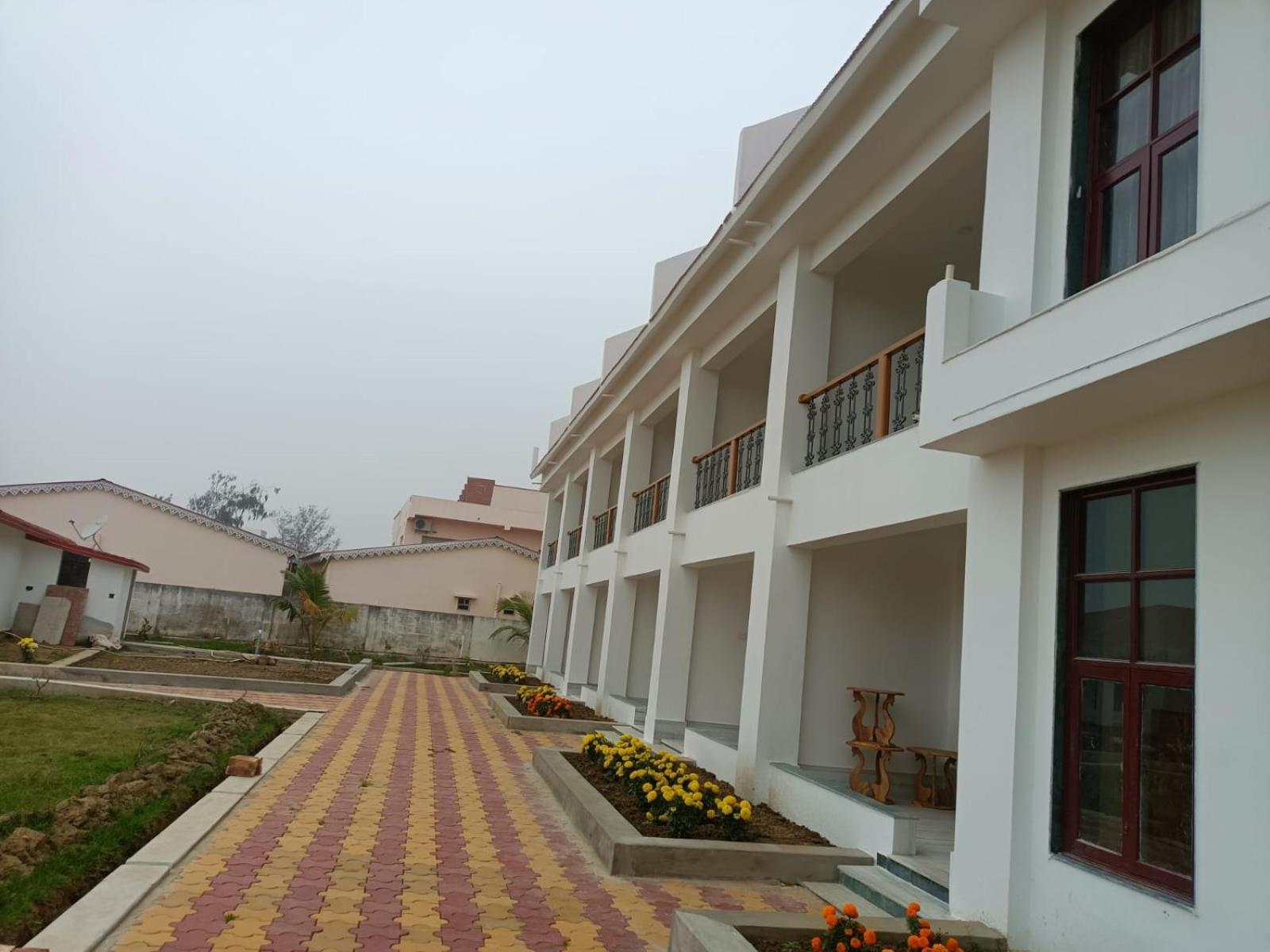 Tarangamala Resort ماندارموني المظهر الخارجي الصورة